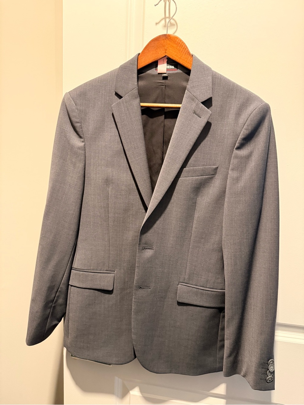Express Men's Light Gray Suit